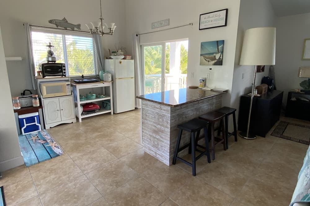 Photo of Livingroom in Alice Town