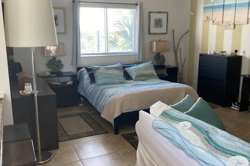 Photo of Bedroom in Alice Town