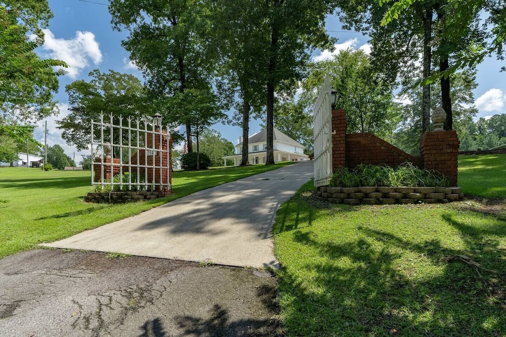 Photo of Outdoor in Bessemer