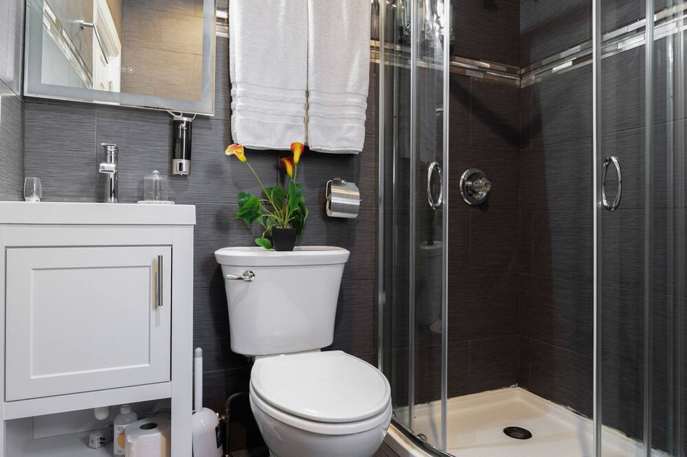 Photo of Bathroom in Tarrytown