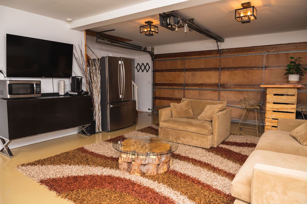 Photo of Livingroom in Harrington Park