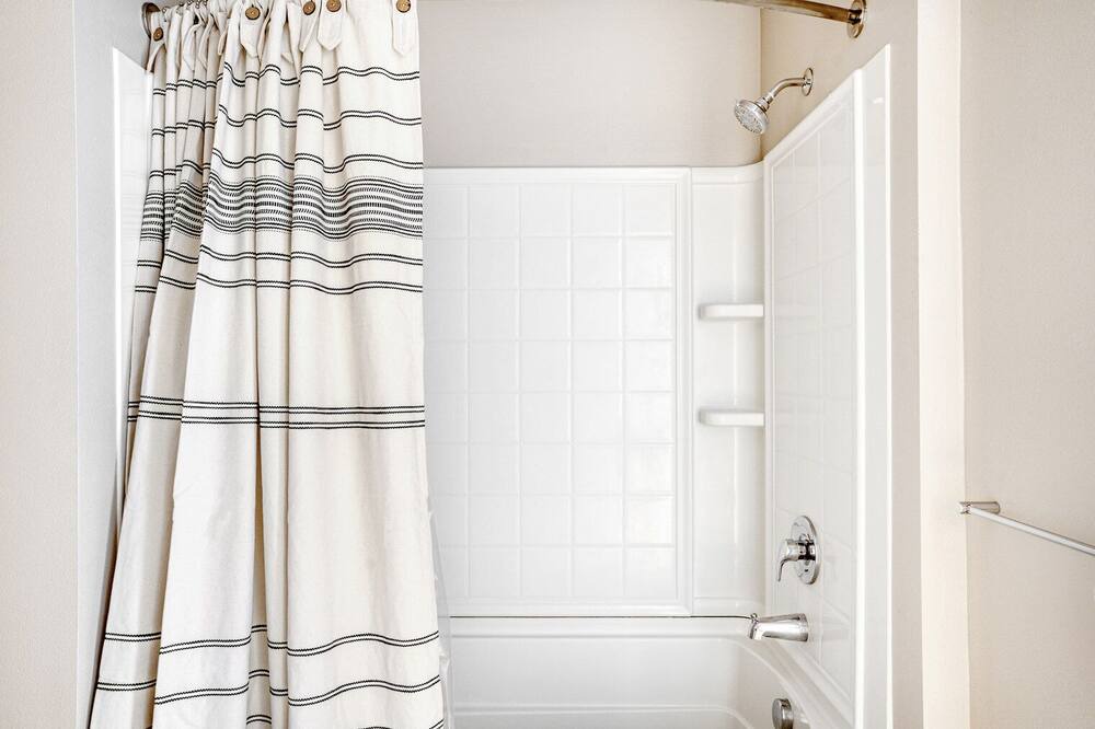 Photo of Bathroom in The Villas
