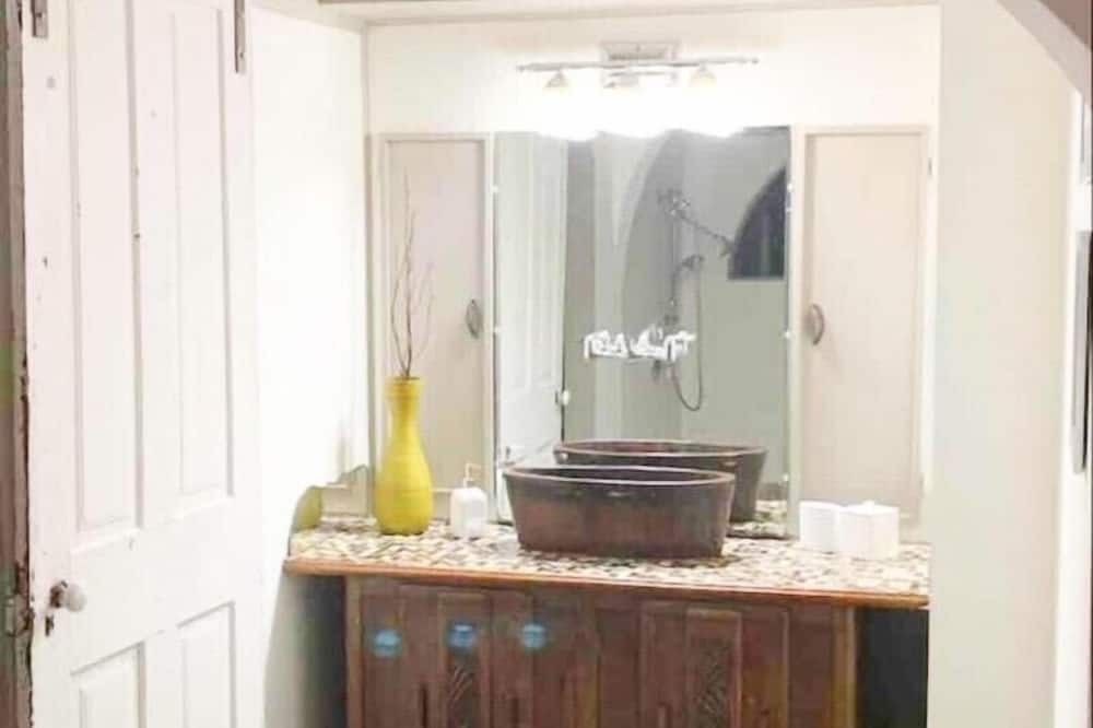 Photo of Bathroom in Montgomery