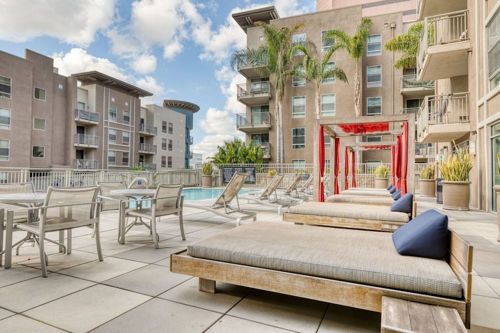 Photo of Outdoor in City West