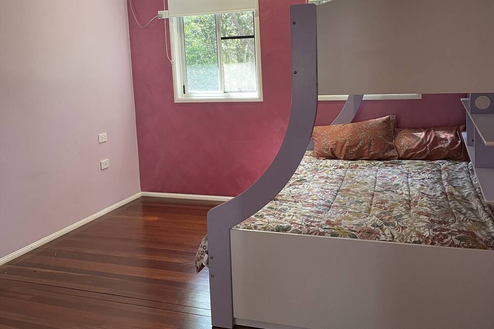 Photo of Bedroom in Coonarr