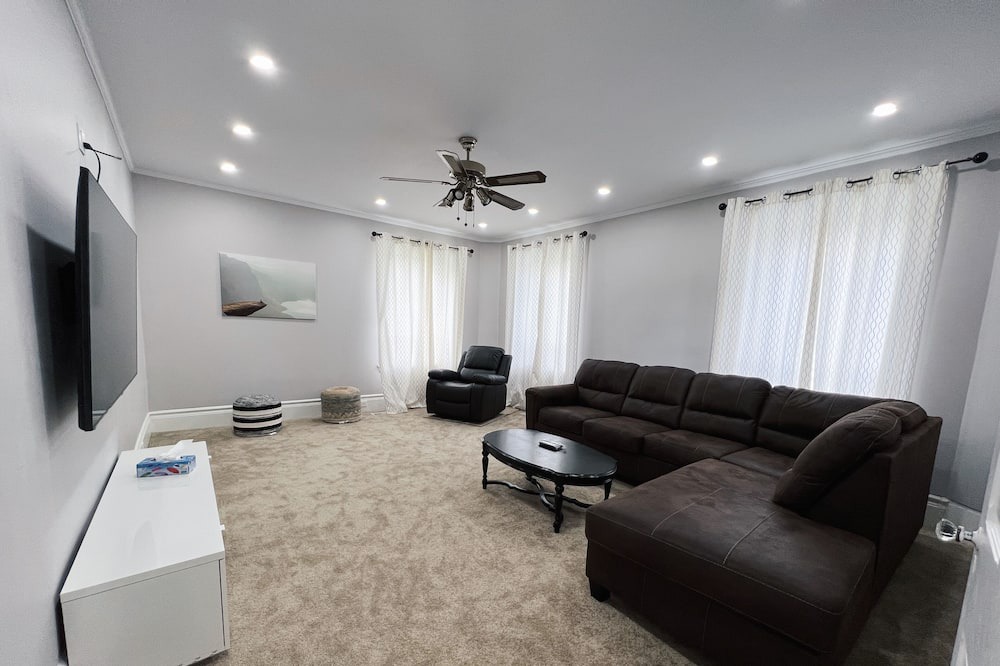 Photo of Livingroom in Georgetown