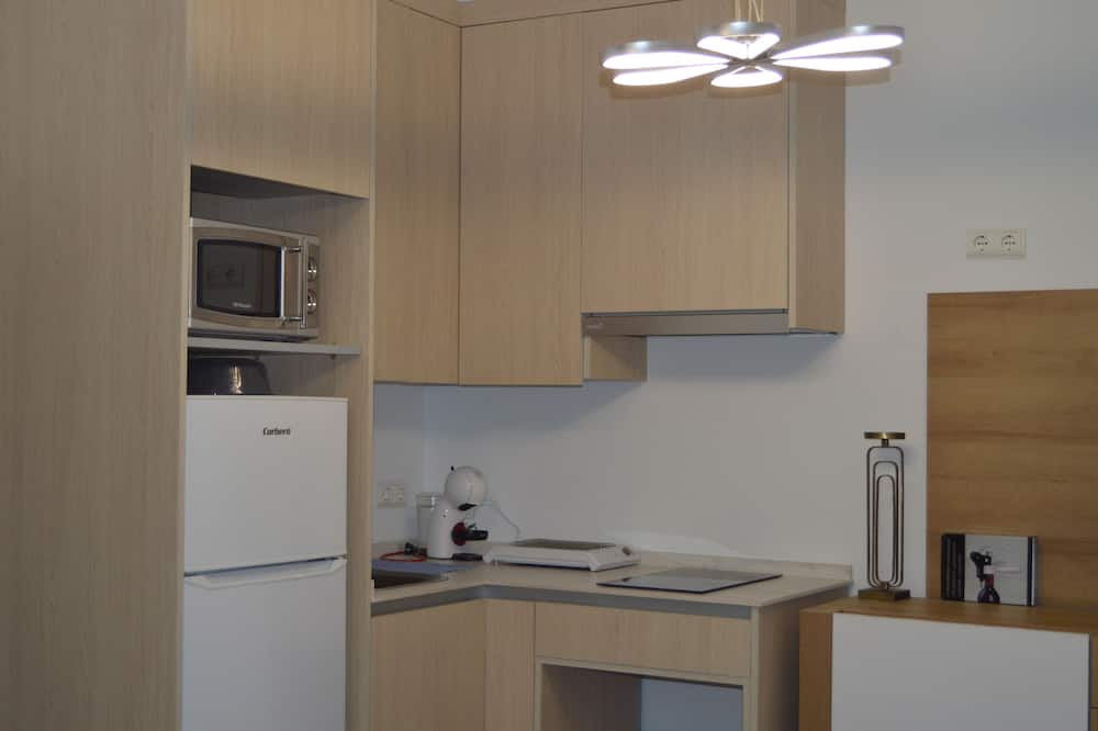Photo of Kitchen in Huerta del Rey Vallellano