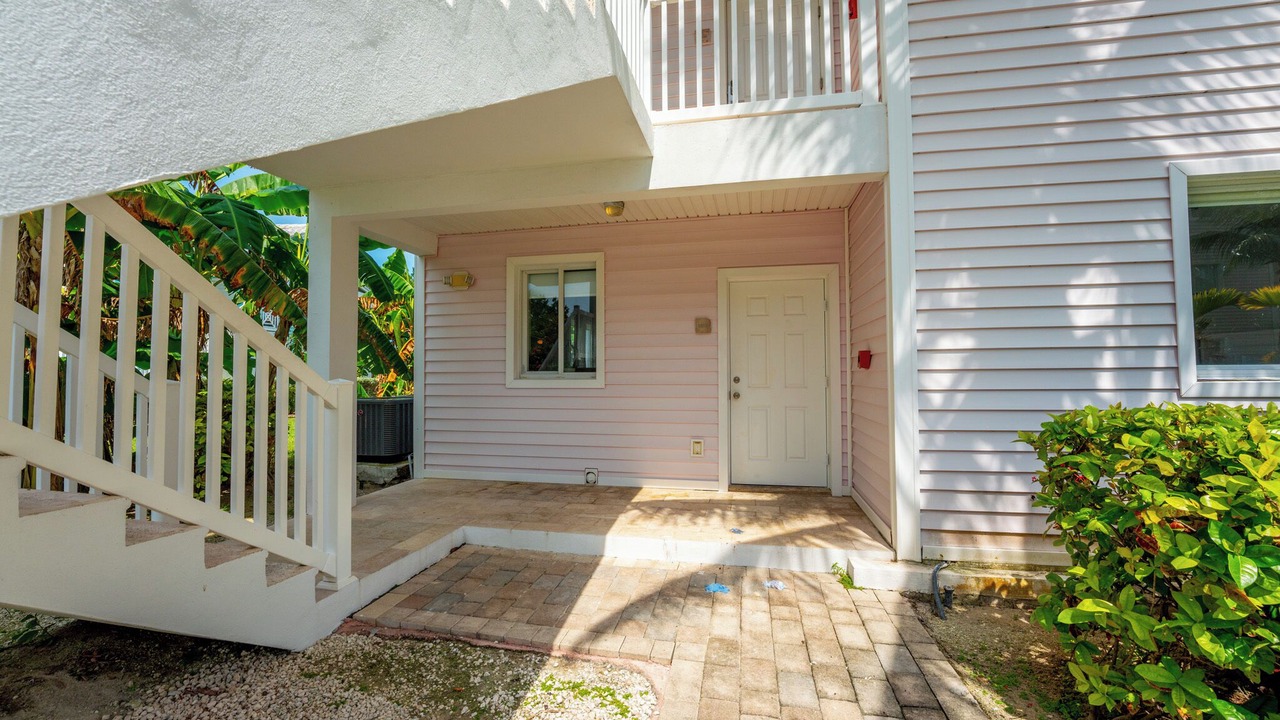 Photo of Outdoor in Alice Town