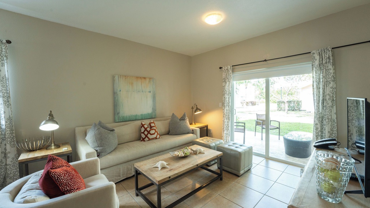 Photo of Livingroom in Alice Town