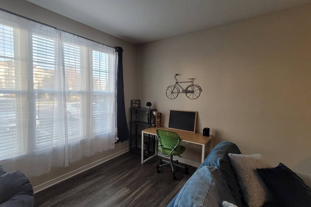 Photo of Livingroom in Brier Creek Country Club