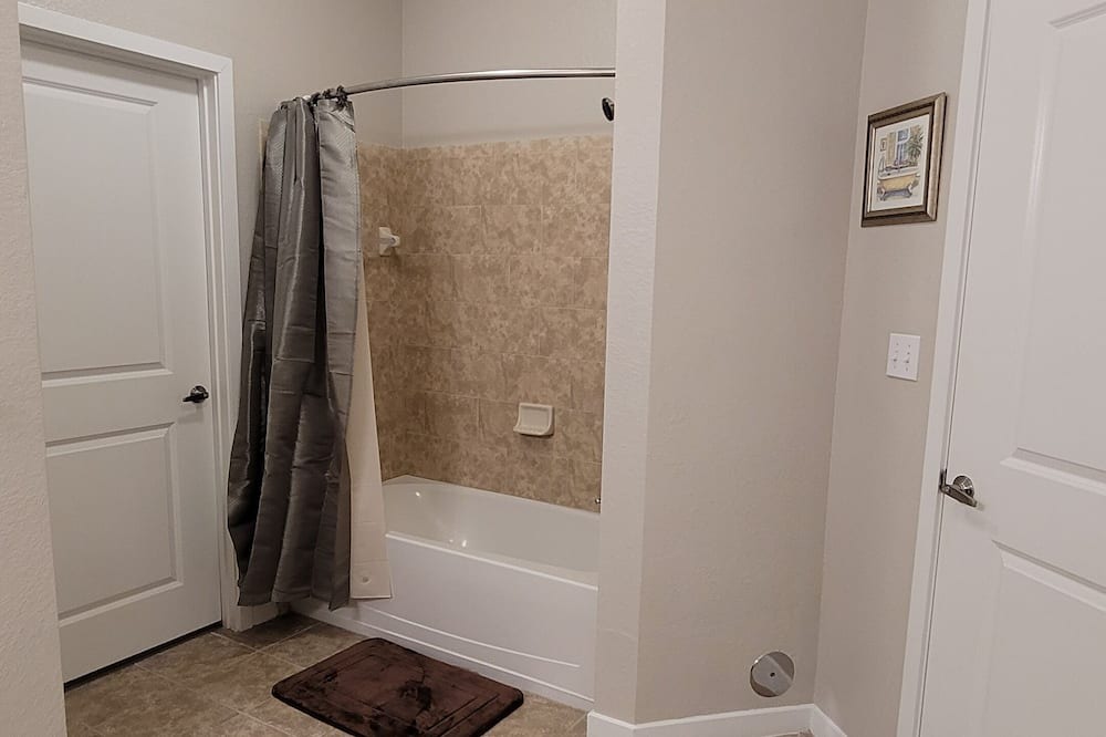 Photo of Bedroom in Brier Creek Country Club