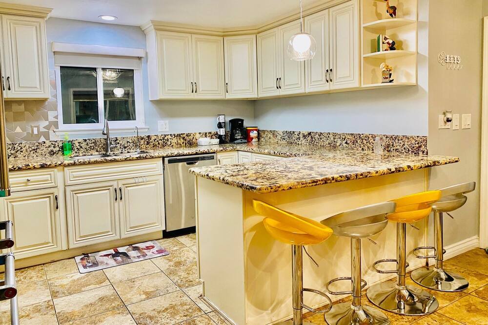 Photo of Kitchen in Fountain Valley
