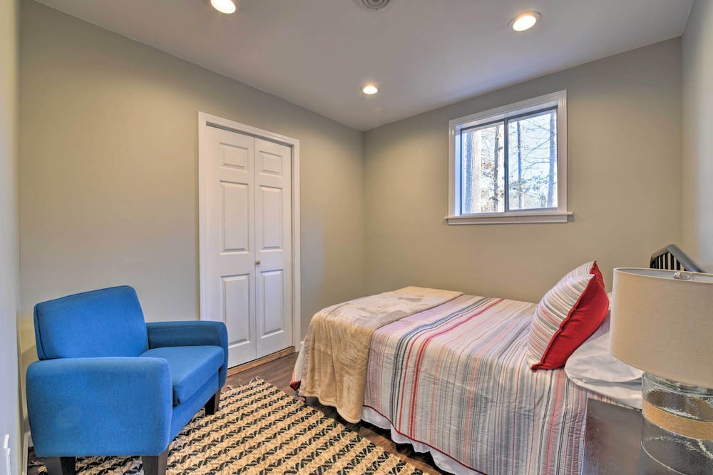 Photo of Bedroom in Mayhew