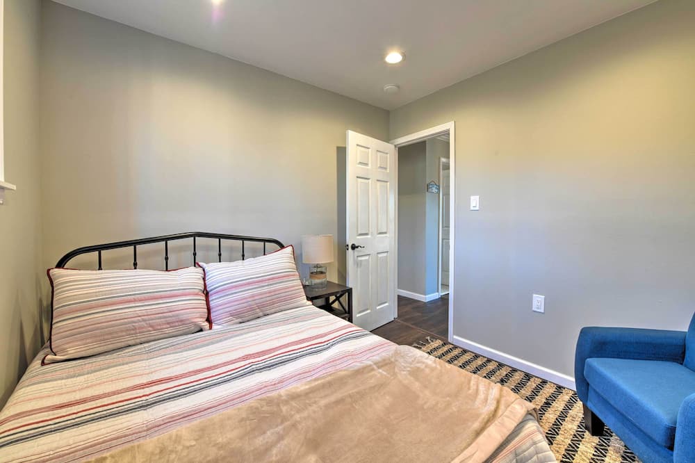 Photo of Bedroom in Mayhew