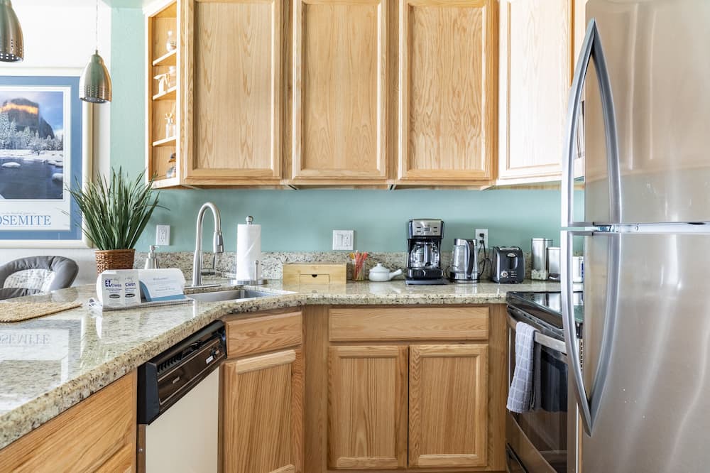 Photo of Kitchen in Mammoth Lakes