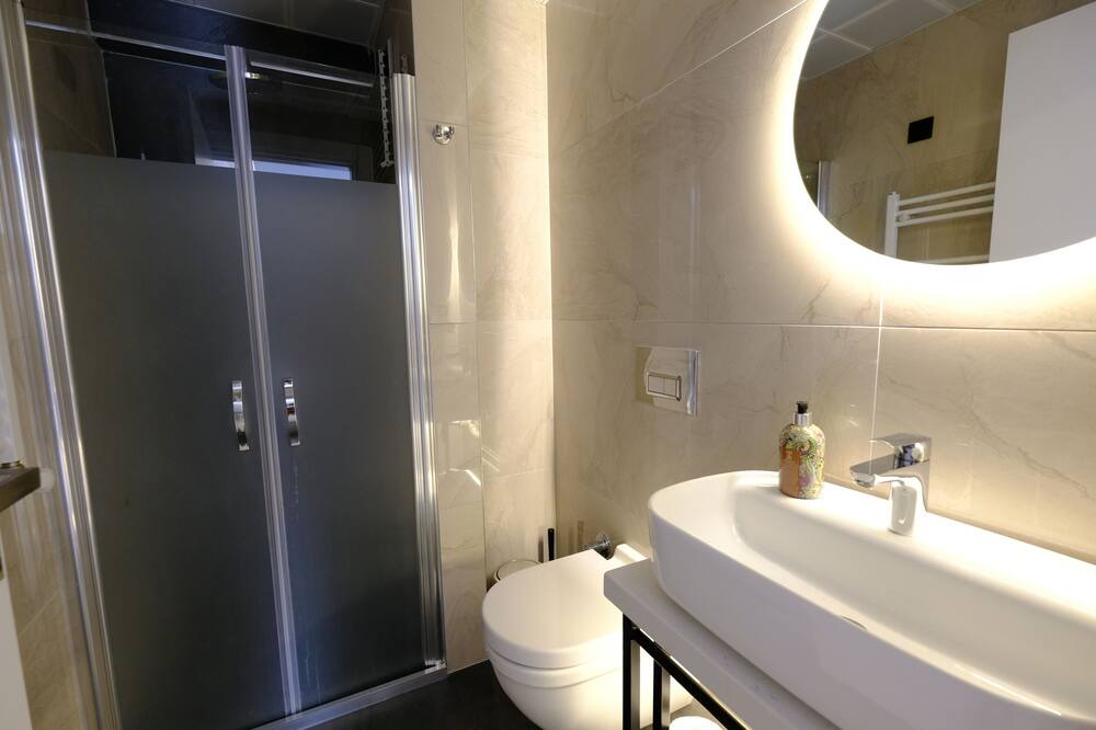 Photo of Bathroom in Konyaalti