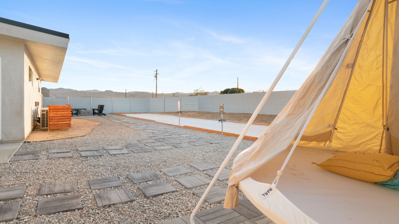 Photo of Patio Balcony in Joshua Tree