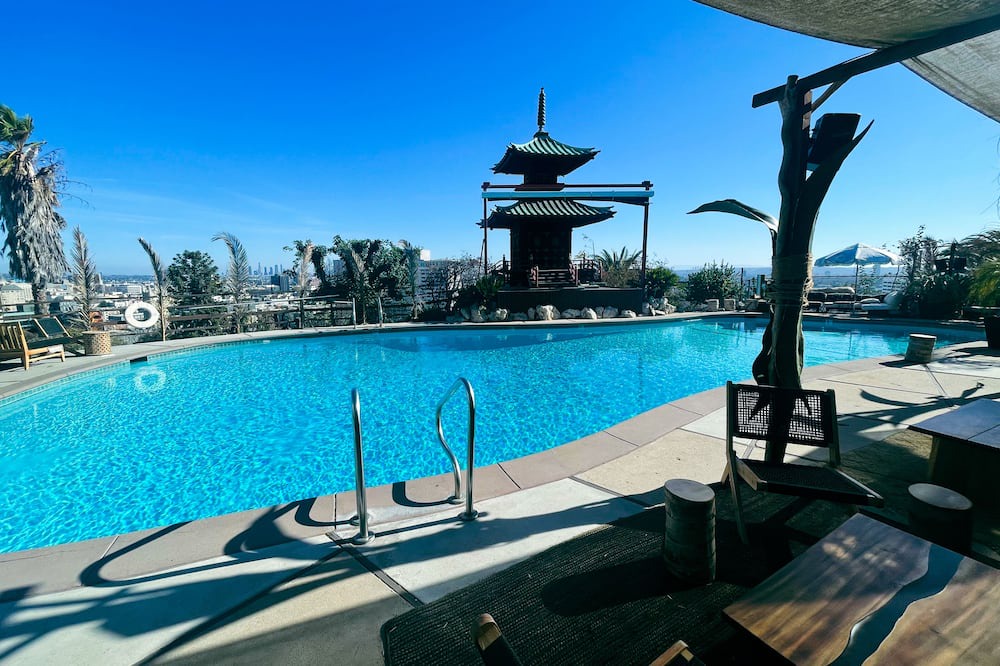 Photo of Outdoor in Hollywood Heights