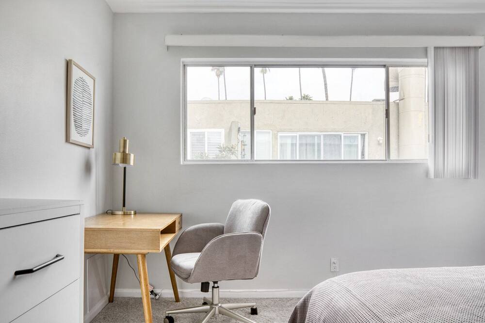 Photo of Bedroom in Hollywood