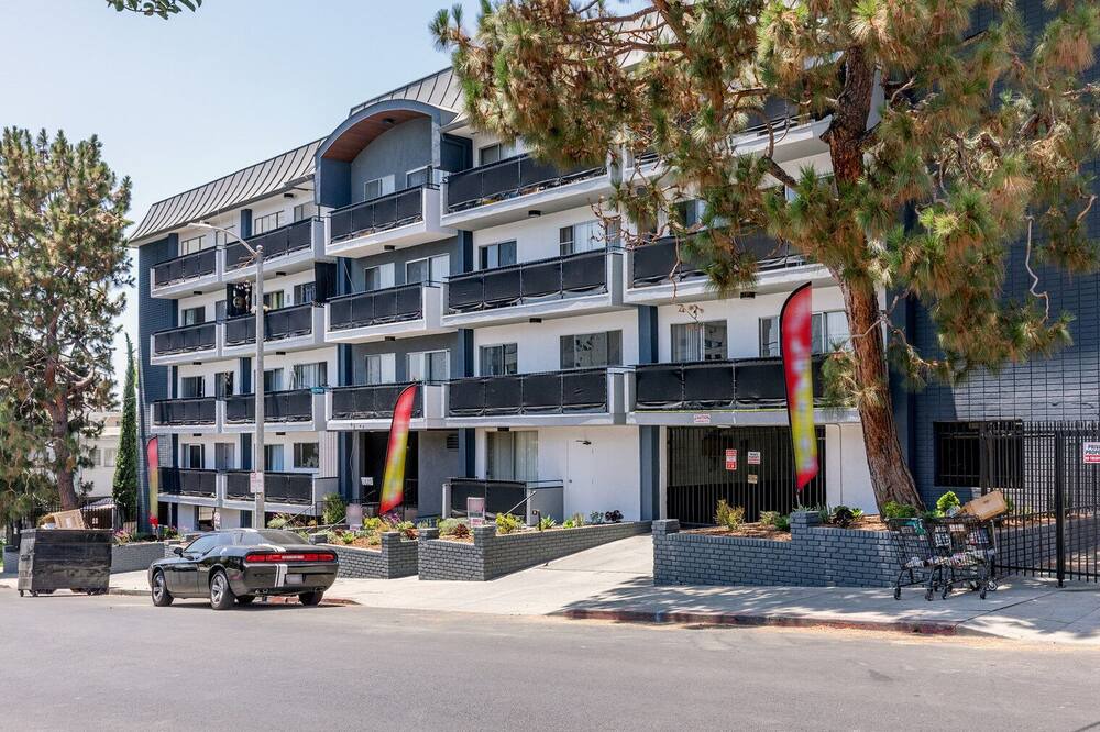 Photo of Outdoor in Hollywood