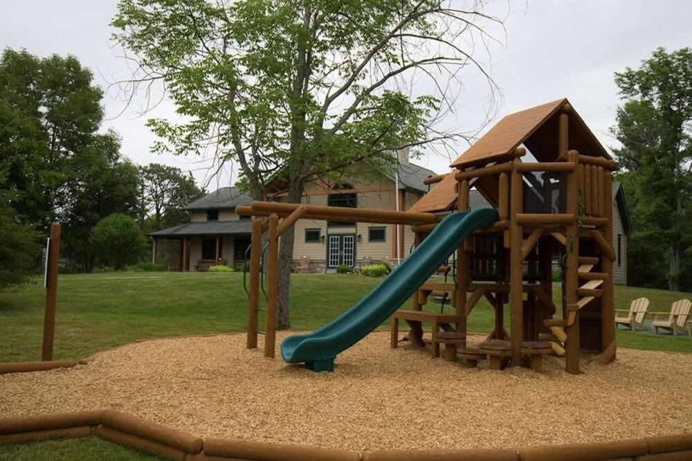 Photo of Others in Canandaigua