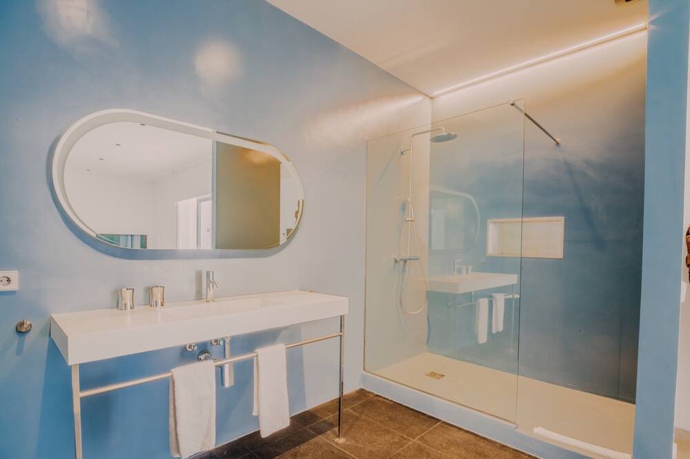 Photo of Bathroom in Sant Josep de sa Talaia