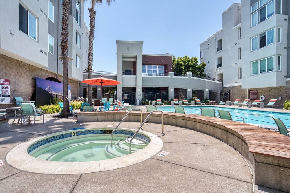 Photo of Outdoor in Emeryville