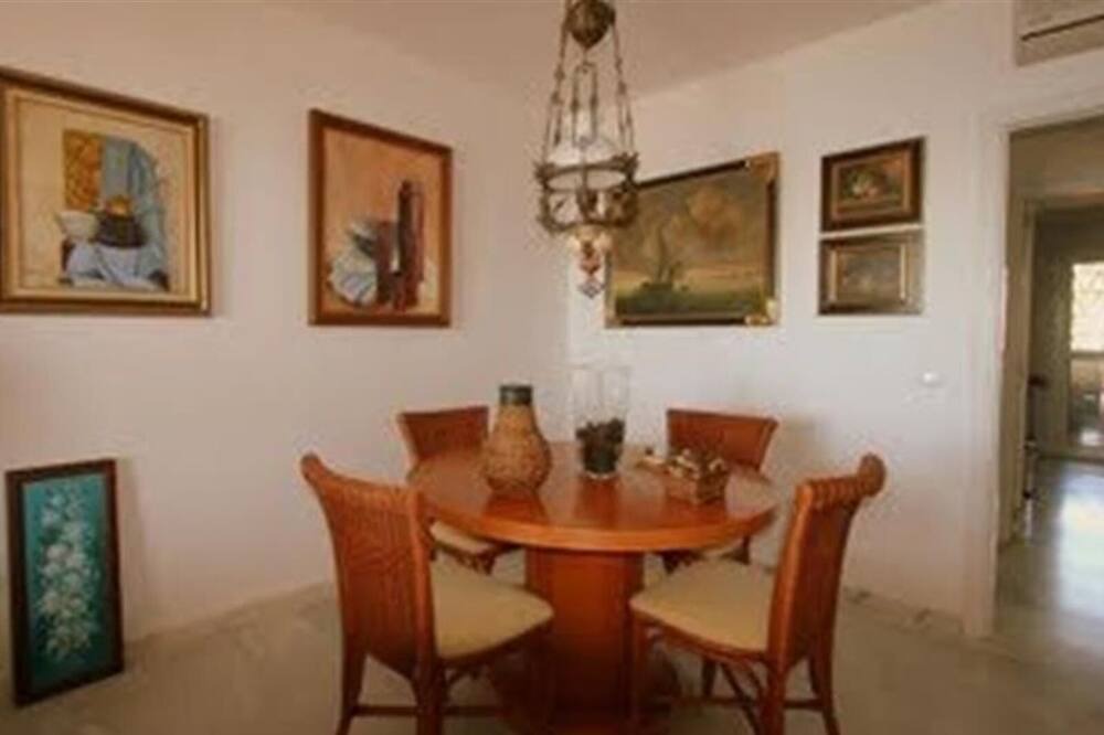 Photo of Kitchen in Sitio de Calahonda