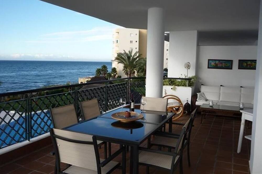 Photo of Patio Balcony in Sitio de Calahonda