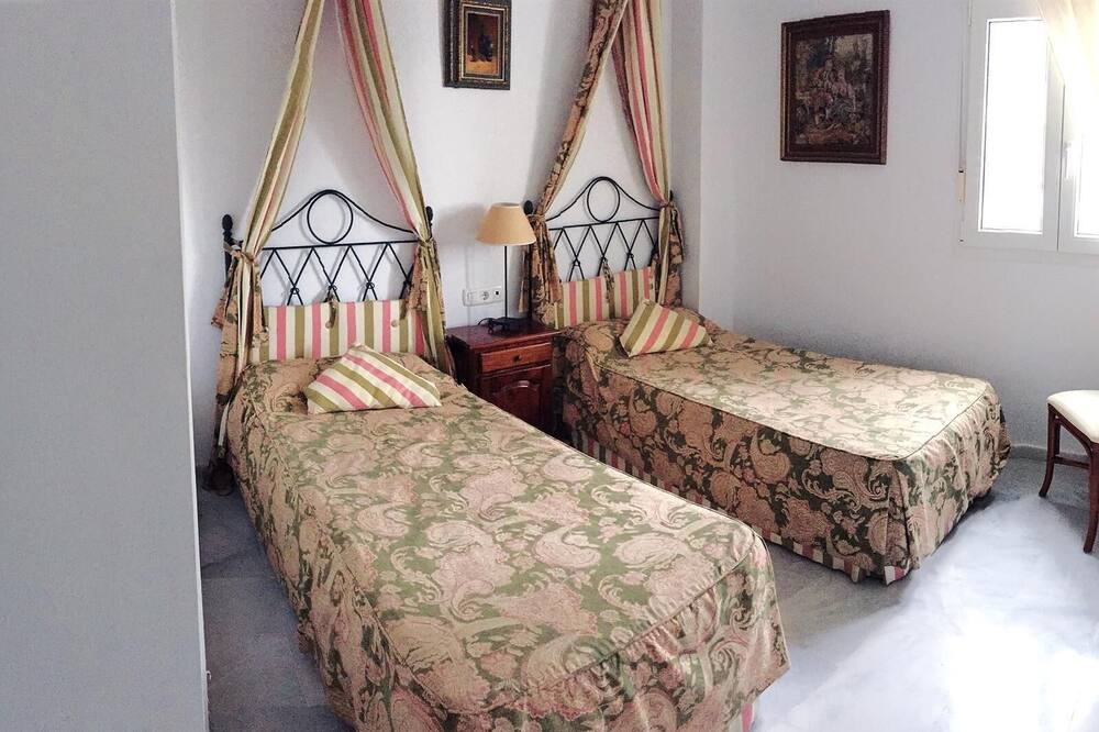 Photo of Bedroom in Sitio de Calahonda