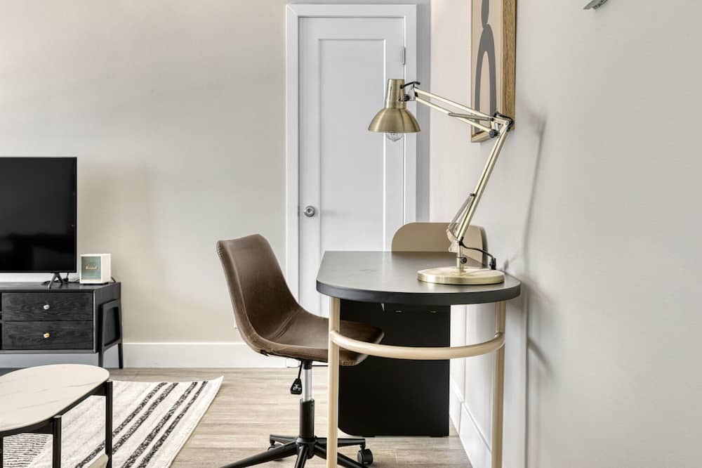 Photo of Bedroom in Valley Village