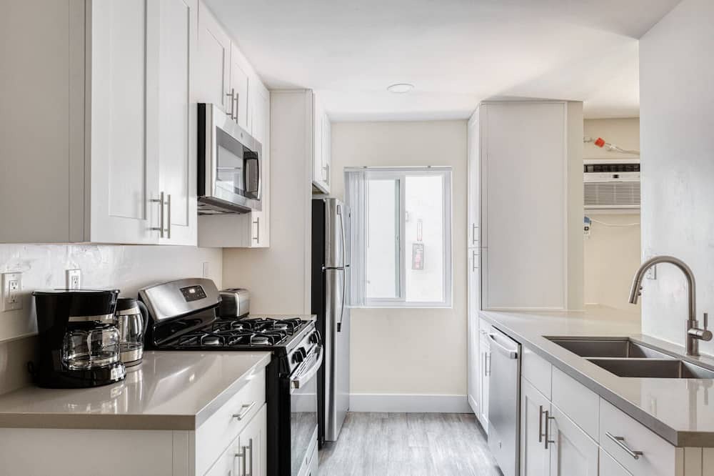 Photo of Kitchen in Valley Village