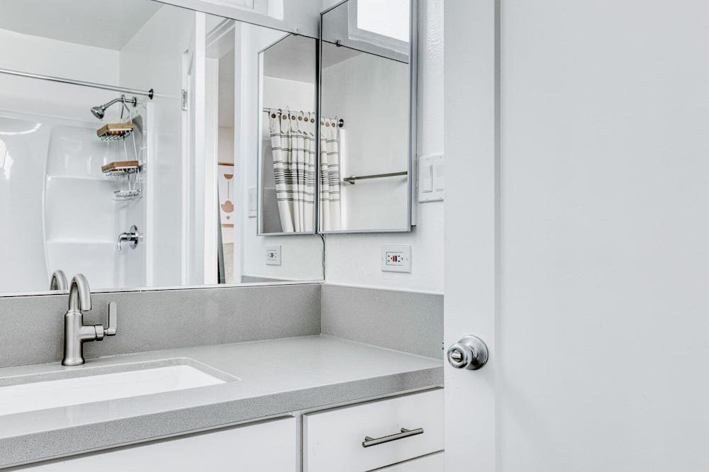 Photo of Bathroom in Valley Village