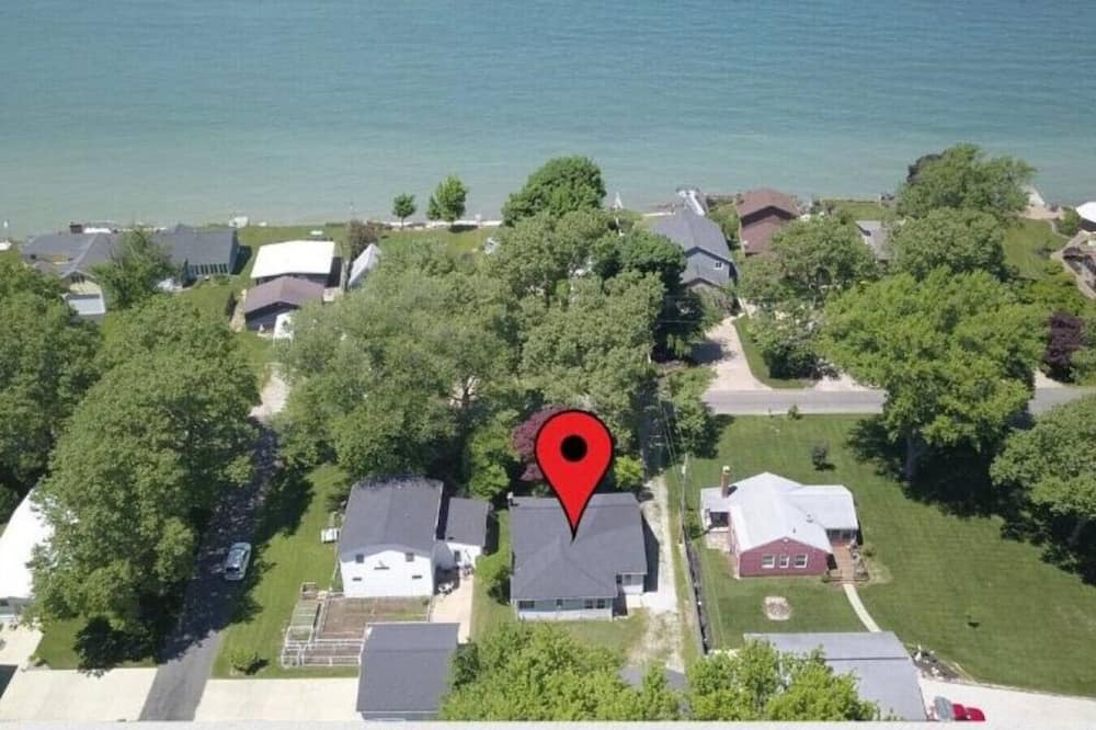 Photo of Outdoor in Madison Beach