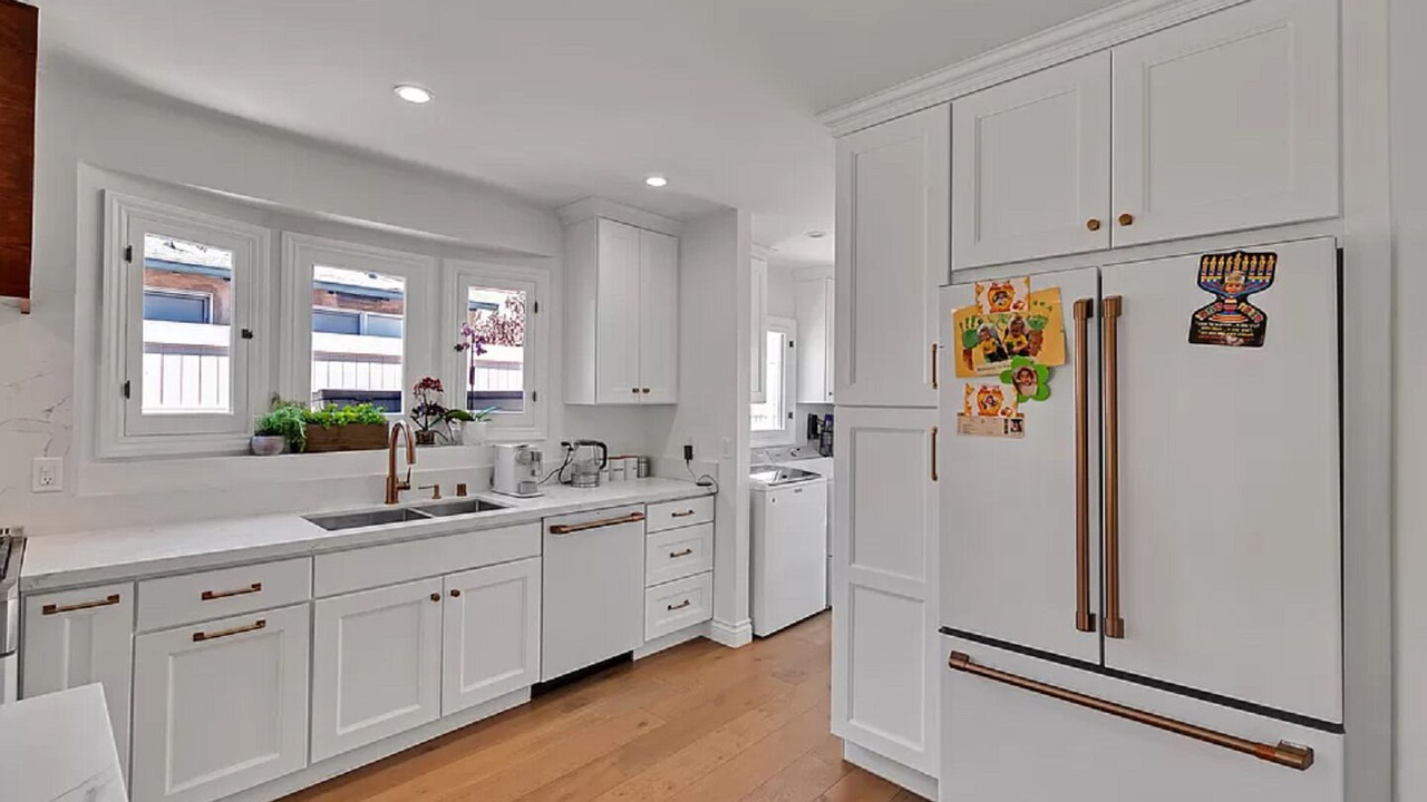 Photo of Kitchen in La Brea