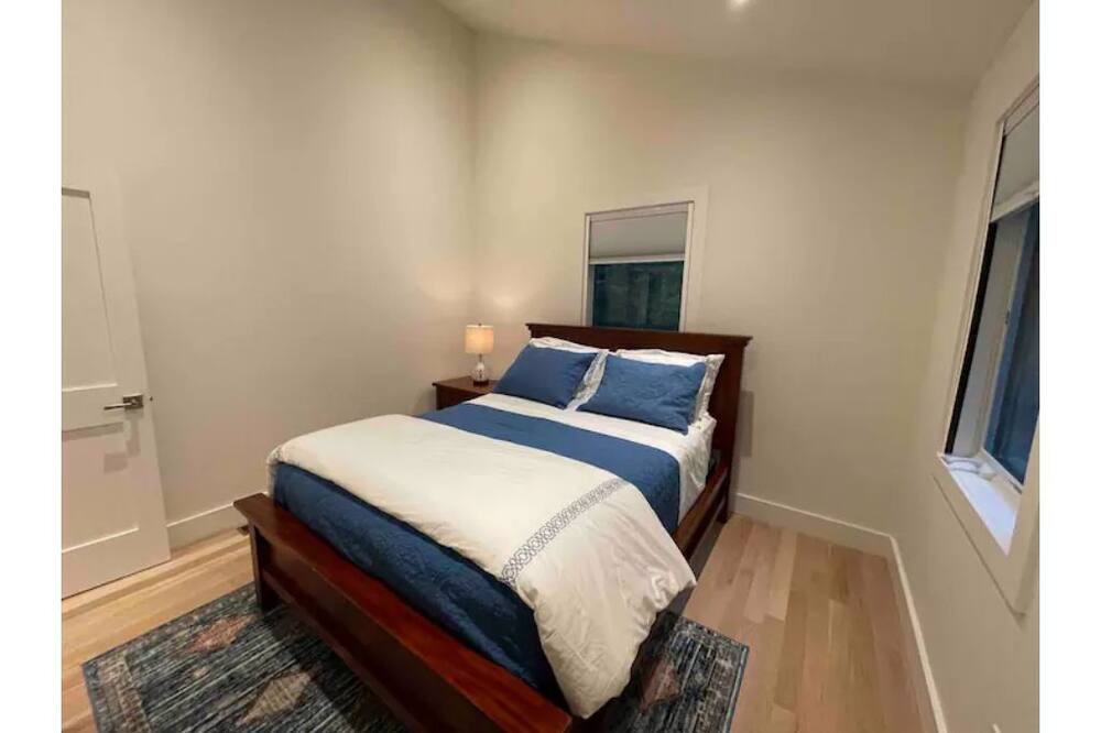 Photo of Bedroom in Garrison