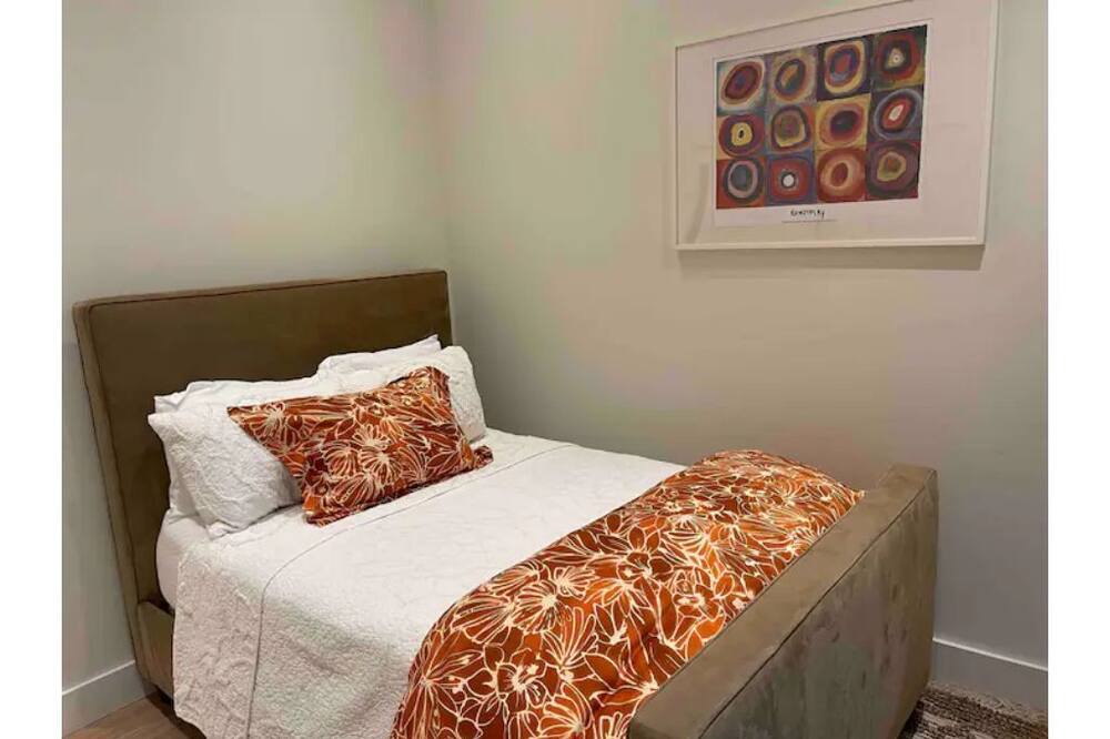 Photo of Bedroom in Garrison