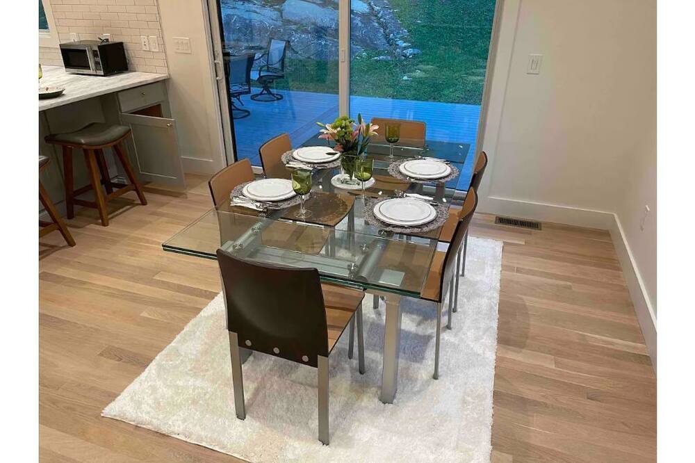 Photo of Kitchen in Garrison