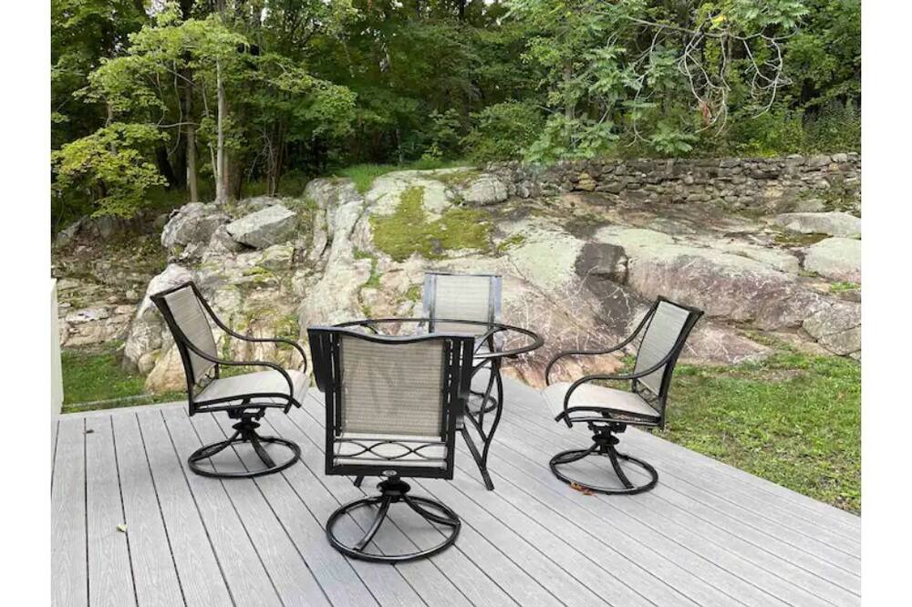 Photo of Patio Balcony in Garrison