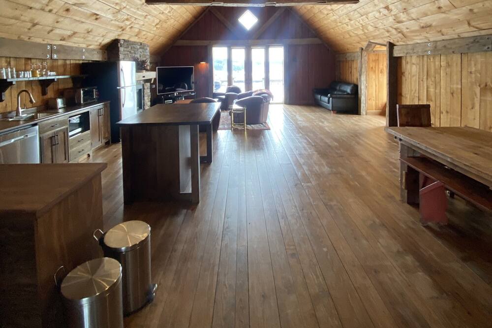 Photo of Livingroom in King