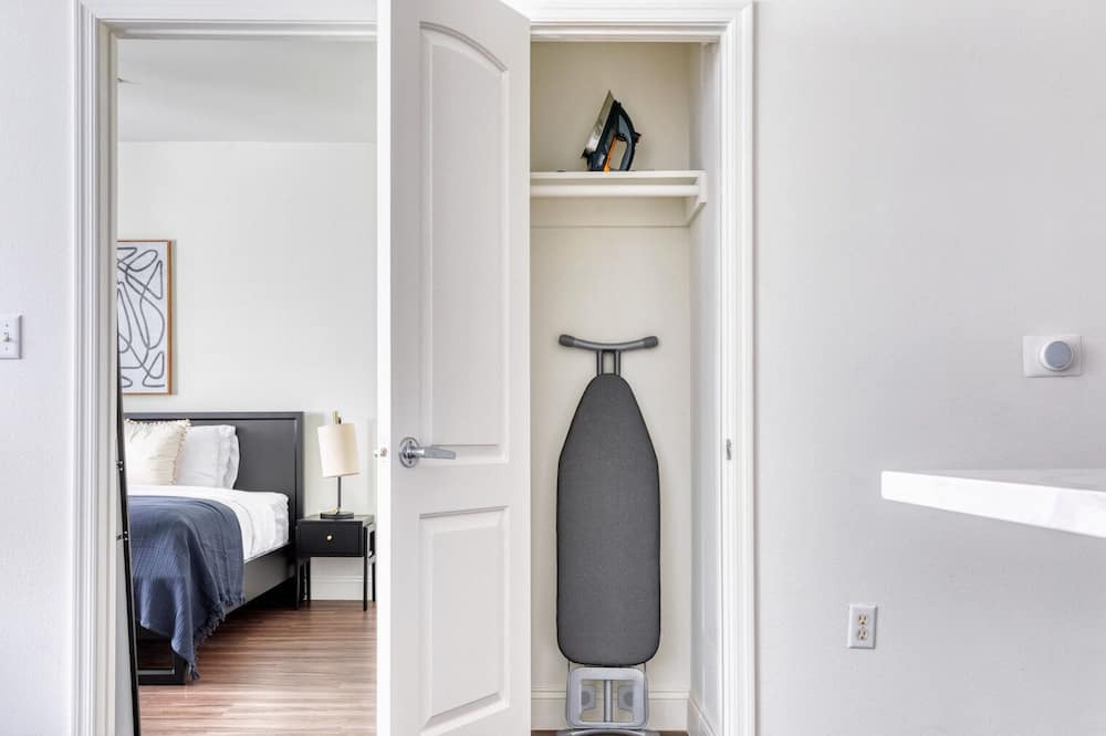 Photo of Bedroom in Playa Vista