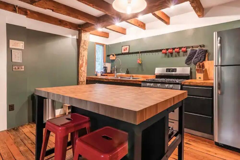 Photo of Kitchen in Lake Mohawk