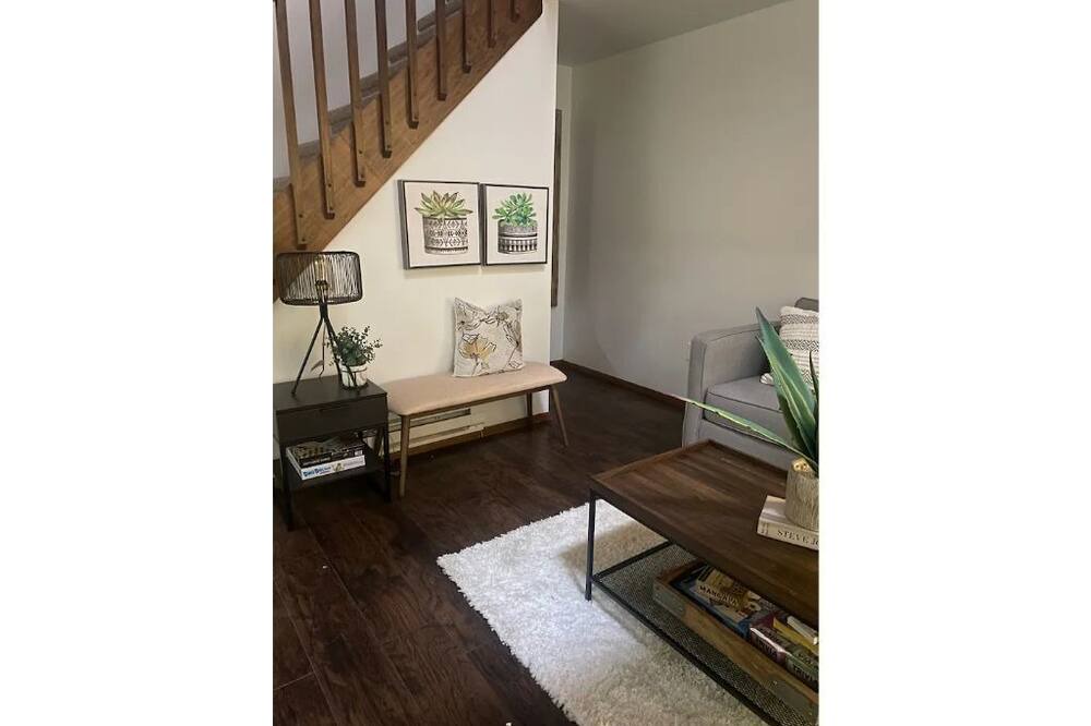 Photo of Livingroom in Lake Mohawk