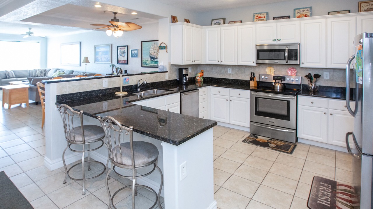Photo of Kitchen in Sandbridge