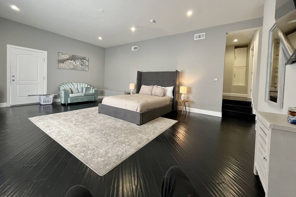 Photo of Bedroom in The Flats