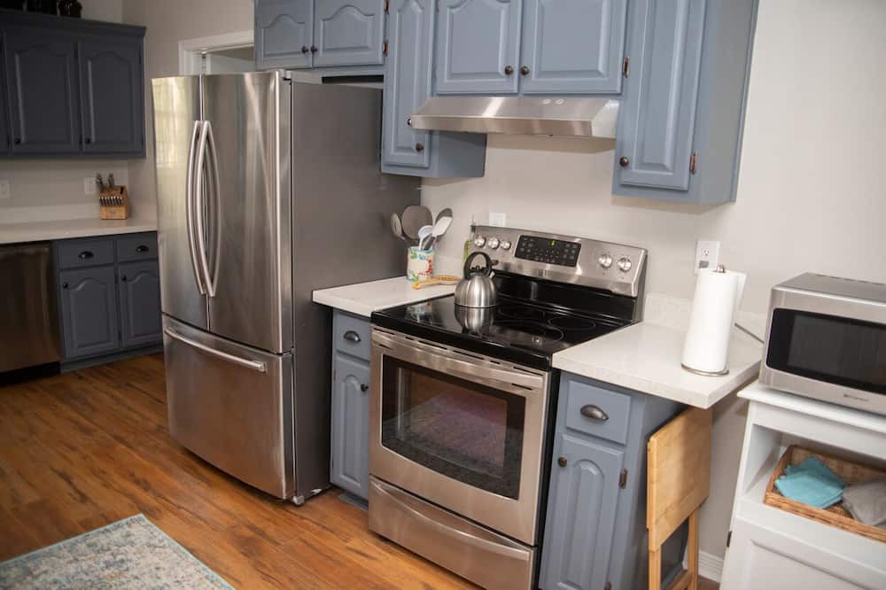 Photo of Kitchen in Gulf Breeze