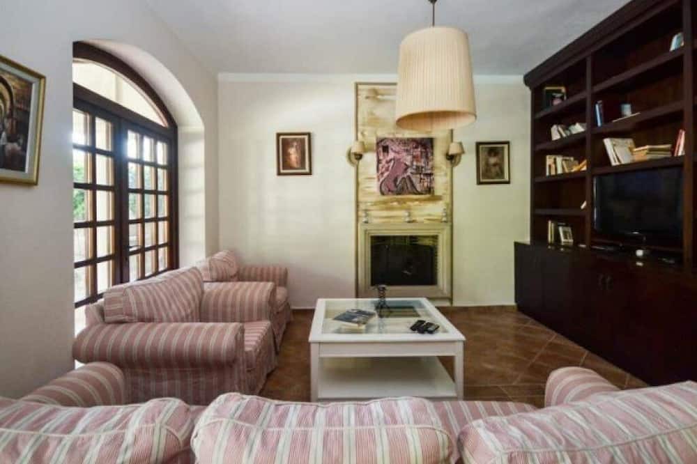 Photo of Livingroom in Bitez