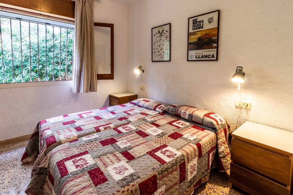 Photo of Bedroom in Les Roques