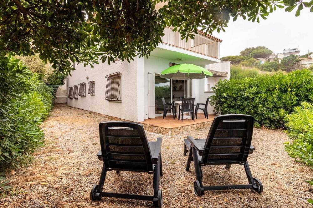 Photo of Patio Balcony in Les Roques