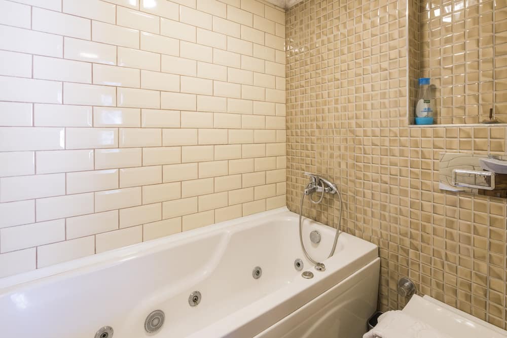 Photo of Bathroom in Tophane